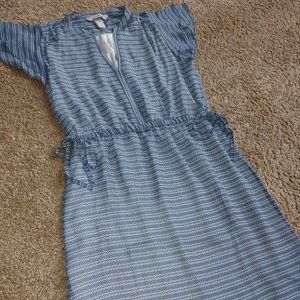 H&M Size Small Navy Blue And Cream Summer Dress